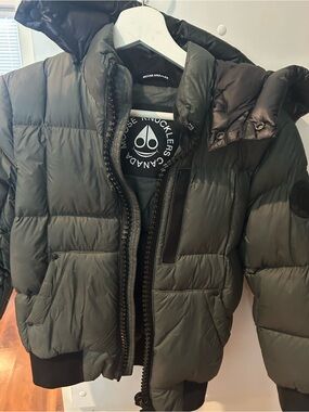 Moose Knuckles Kids Puffer Jacket in Olive Green